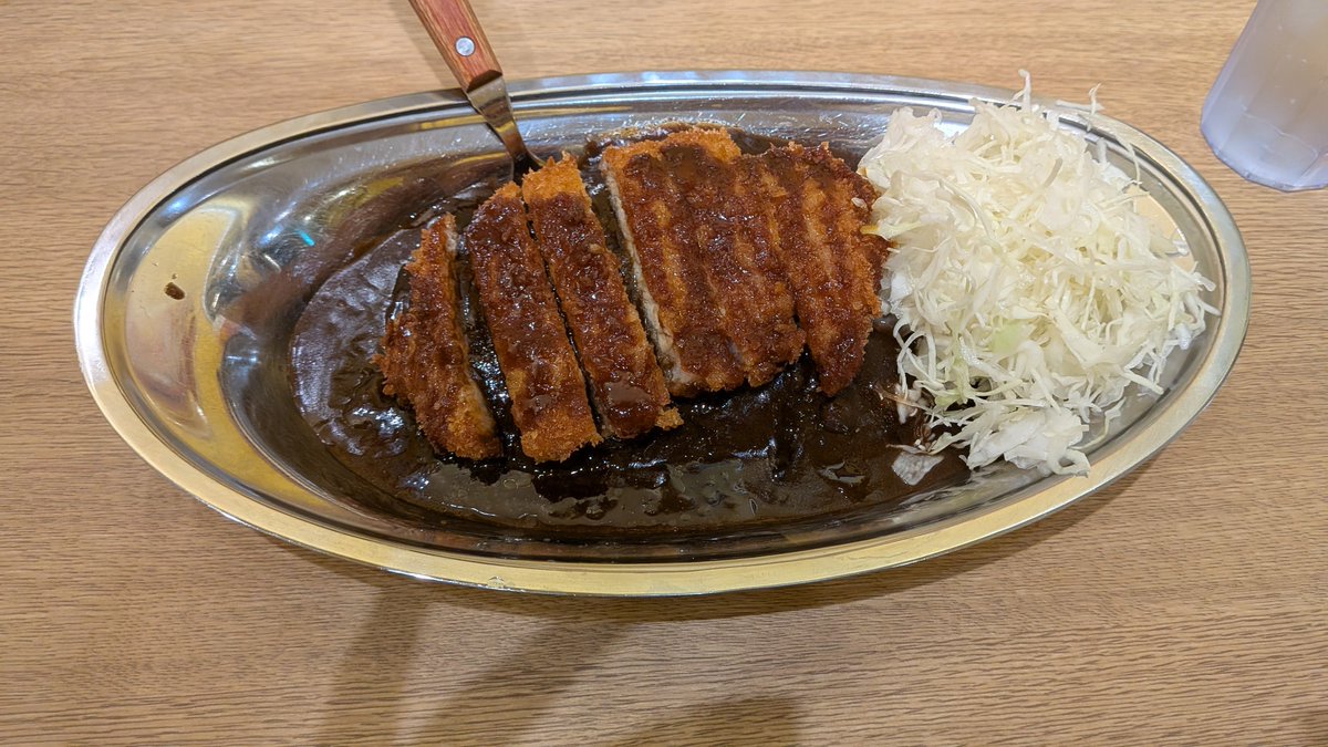 yuru_mix's tweet photo. 結局別の店でカツカレーを食うなどした https://t.co/1hZGPI6Jua