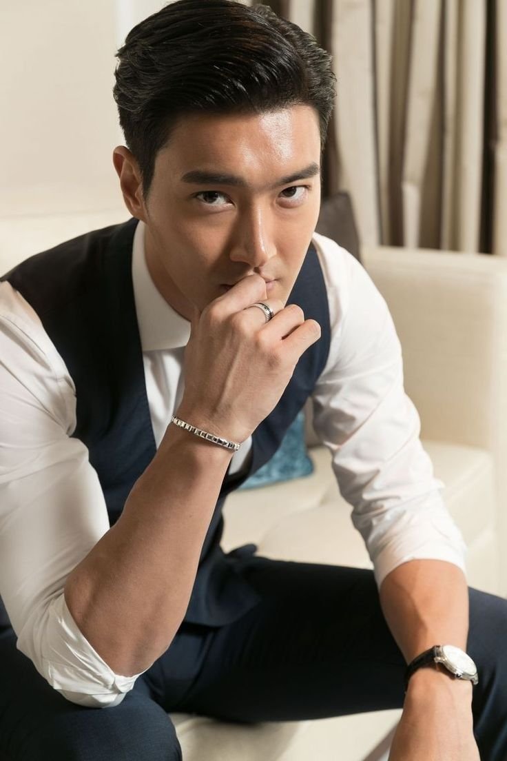 KrochiSiwon's tweet photo. @mfselfoll Hello pretty https://t.co/PZySwSHxjM