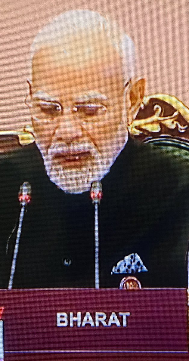 satyarth_2001's tweet photo. @MumbaichaDon @narendramodi New ❌India ✅Bharat https://t.co/jhmY55ejAC