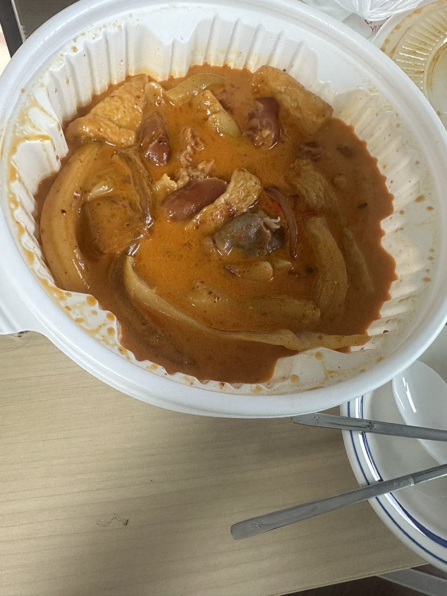 Sssujmh's tweet photo. @yoiioo00 오늘내가머근거
로마떡
피자설기 https://t.co/RugZEAcNji