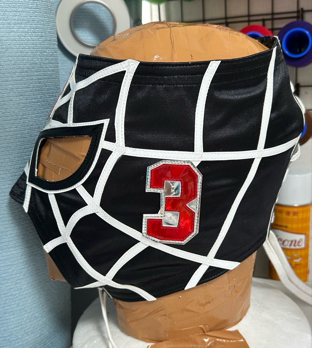 plusA_katsu's tweet photo. プロレスマスクコレクション✨
ブラック3選手！（選手納品）
通常カラーバージョン🕷️

#ブラック3
#COMBO
#KATSUYA製
#プロレスマスク
#コレクション https://t.co/iX4phVQ2sG