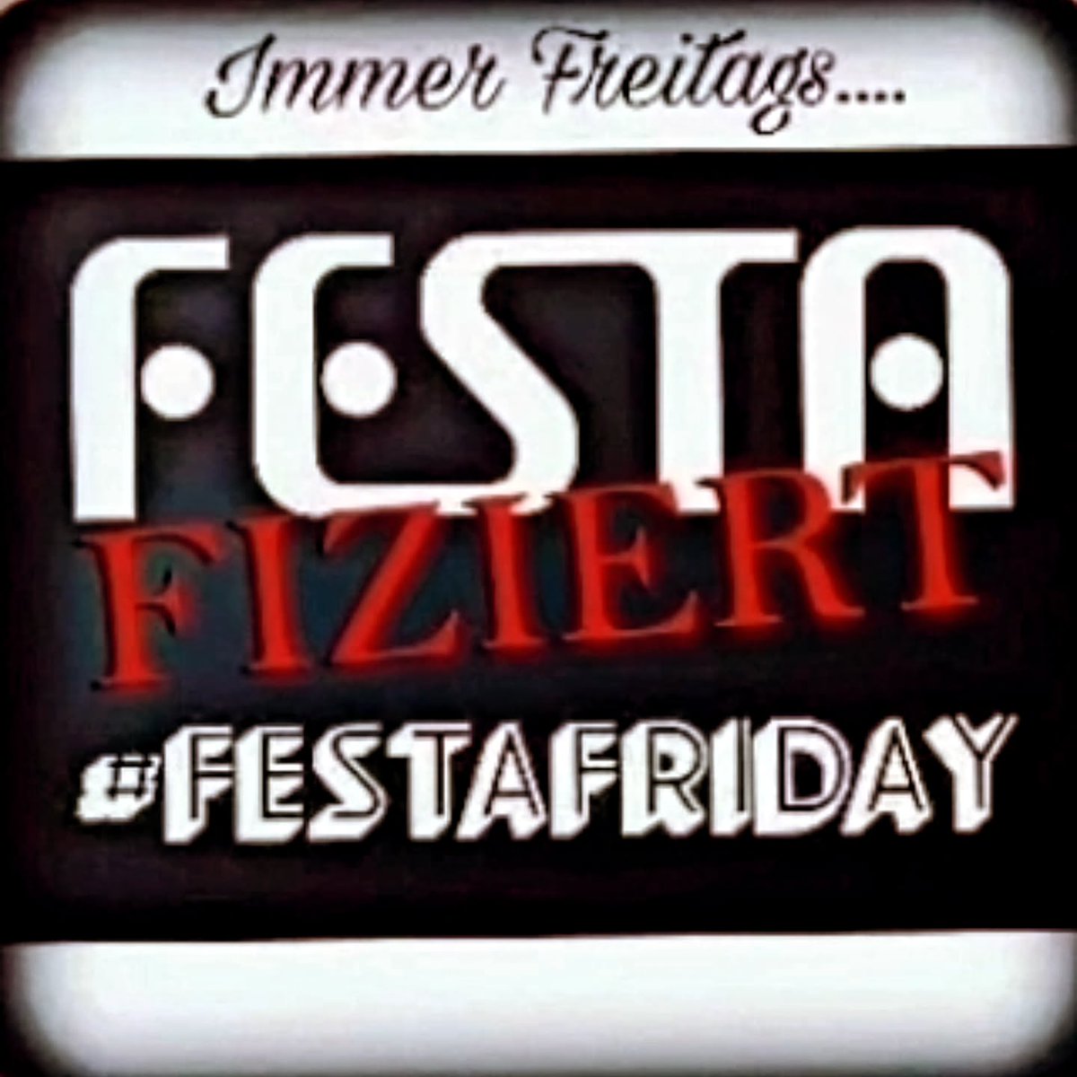 LissaSaturnio's tweet photo. Today is FESTA Day, a holiday for all fans of Festa Verlag. I’m showing off my latest addition: *GET AWAY* by Zoje Stage. I’m excited to read it—especially for the strong female characters! Do you enjoy books like this? Share your recommendations! https://t.co/Y8A1vjtaUH
