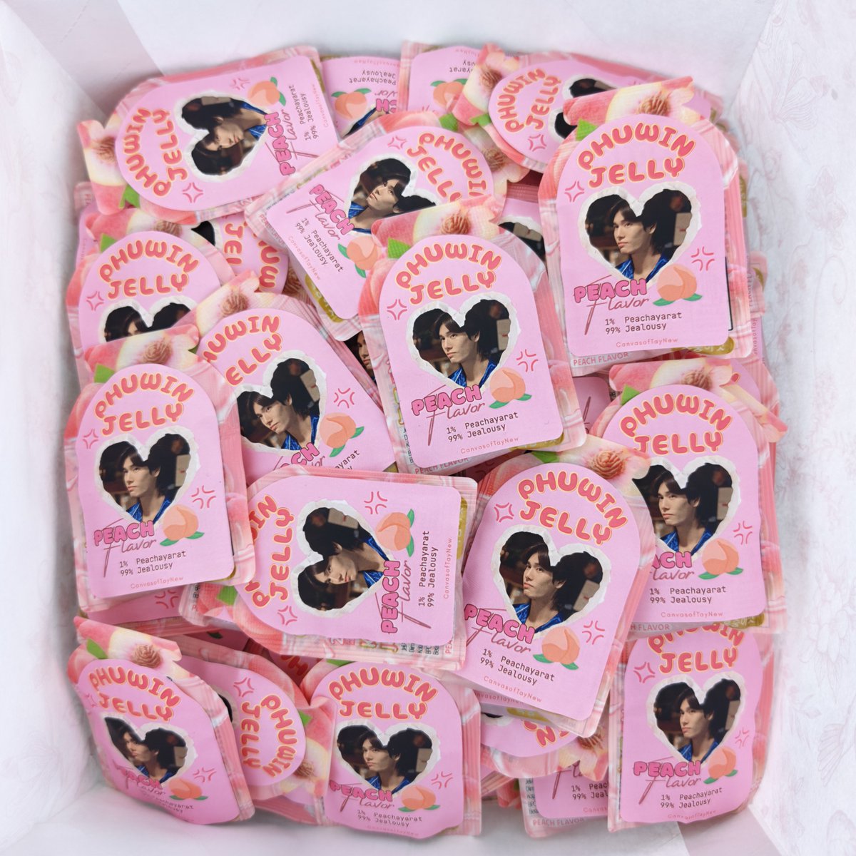 CanvasofTayNew's tweet photo. freebies Peach(ayarat) flavored jelly at Phuwin Fancon in Jakarta

📆Sat, 3 Oct 2026
📍Balai Kartini - Kartika Expo Center area
🍑 100 pcs

just say hi 👋 and see you!

#2026Phuwin1stFanconinIndonesia #Phuwintang https://t.co/oMIFfsFkIy