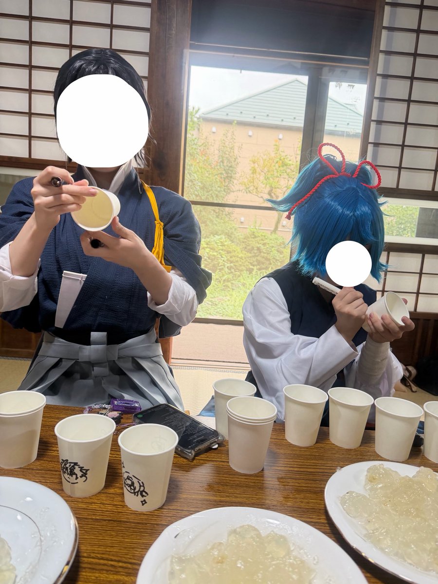 lllot_k's tweet photo. #主のためのうどん本丸0912
小夜でいました！久しぶりの本丸でめっちゃ楽しかったー！また集まりたい！
時間足りなすぎて全員とツーショ撮れなかったのが心残りです😞

紙コップのお絵描きは小夜と南海でした😀🎶 https://t.co/JNUTMvrVkY