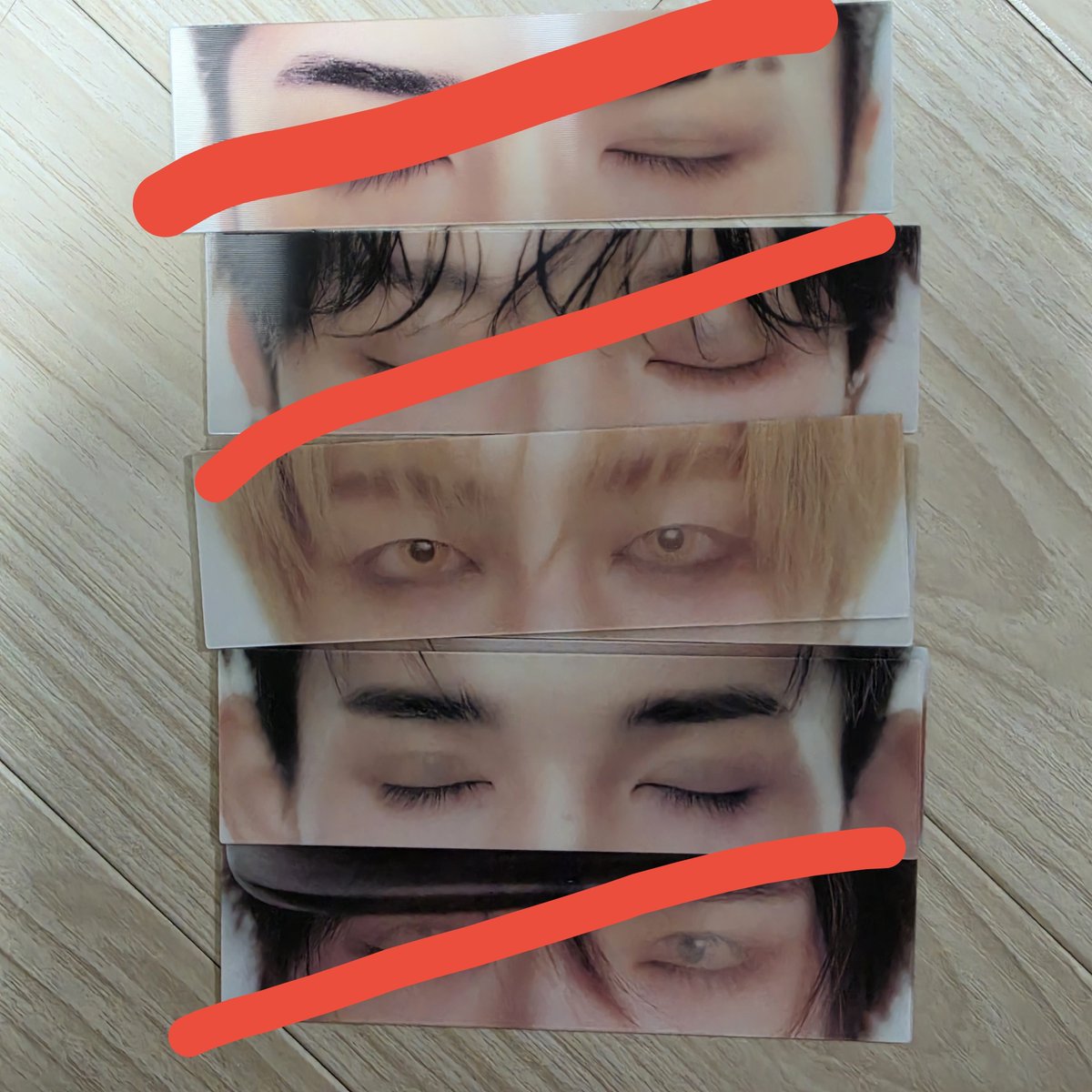 ehgus_111016's tweet photo. 앤팀 양도 마크온미 맠온미 포카 포토카드

유닛포카 0.2
미니앨범 개인반 셀피B 얼리버드 0.2(니콜라스 0.3 타키 마키 0.1)
렌티큘러 0.1

배송 준등기만 함 거래는 입금순
프로필 옾챗 주세요!

의주 후마 케이 유마 죠 하루아 미공포 팝업 늑대의고백 공방 음방 교환 구매 구해요 솔로반 버전 https://t.co/COpF89TiT5