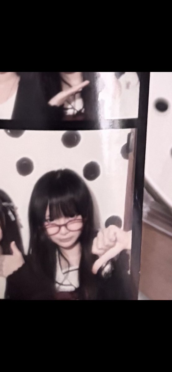 kiukiu44442's tweet photo. 自介✘﹏✘ 2.0
叫我翹/QQ/sophia 12年🇭🇰生理心理女
重鬱｜ptsd ｜od | 自傷 | 穿孔 | 壞習慣全沾
我會自己紋身:3 159cm 42kg
同類互fo 請助我尋找互fol
健全幸福B請block我:D https://t.co/86HMVdQQAt