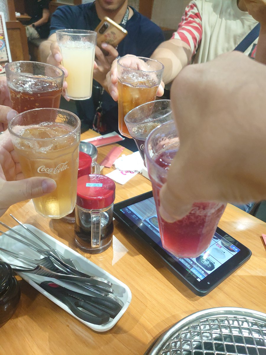 kazuma5656's tweet photo. 田原でマケイン界隈に混じって焼肉会☺️

ついでにたまたまきくちんさんと話してた車両おりますわ🤗 https://t.co/JCFtT76cwr