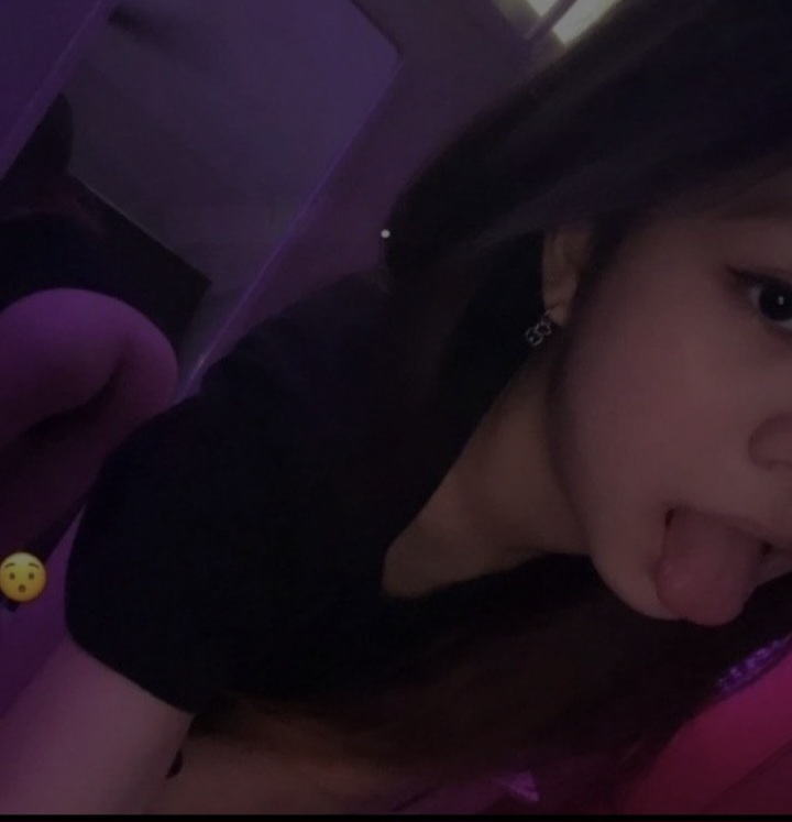 zphorx's tweet photo. can i dm u ?  🥹🥹                

Plsssse😭😭 https://t.co/7GM3ou9Djr