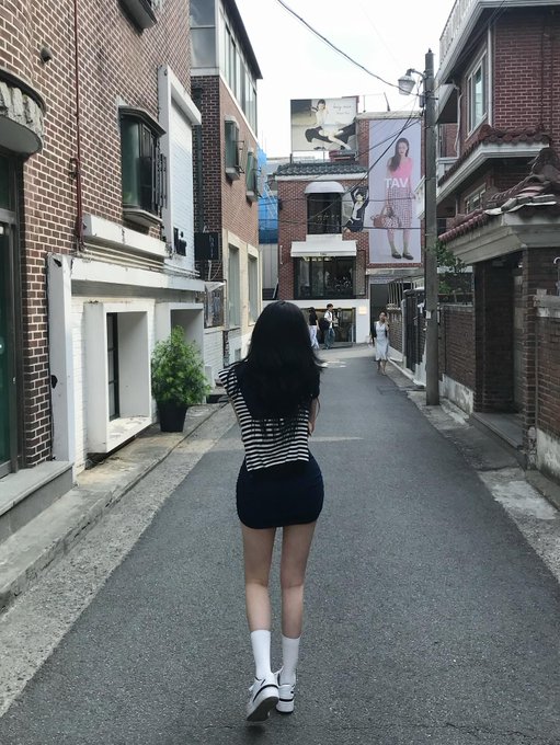 af7591cede73990's tweet photo. 남친있는데 섹트하는년 #섹트 #맘눌뎀 #몸매 https://t.co/1HfmUhHIMG