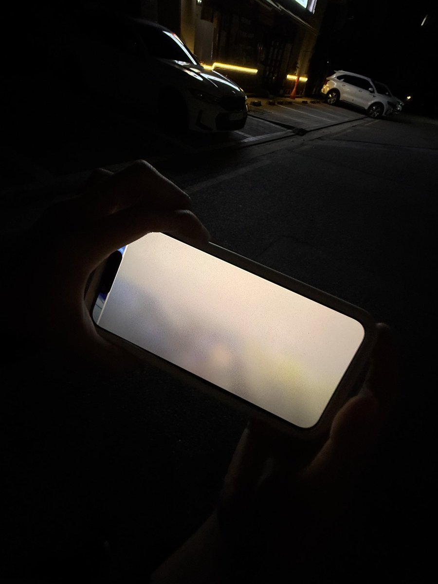 mono0mi's tweet photo. 당시 상황 네컷으로 설명 쌉ㄱㄴ https://t.co/n3QHEnsWPc