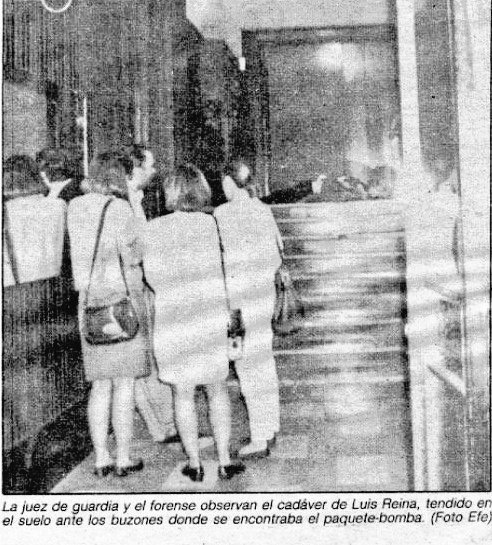 CarlosDeUrrecha's tweet photo. "La bomba le destrozó la cabeza. Estaba jubilado por una embolia y llevaba 27 años cuidando de su mujer en silla de ruedas"
D. Luis Reina Mesonero, 1 hijo, asesinado con un paquete bomba en Bilbao por los cobardes de ETA

"Le confundieron con otra persona"
https://t.co/U08QXBxpj3 https://t.co/SIFRoXkpzA