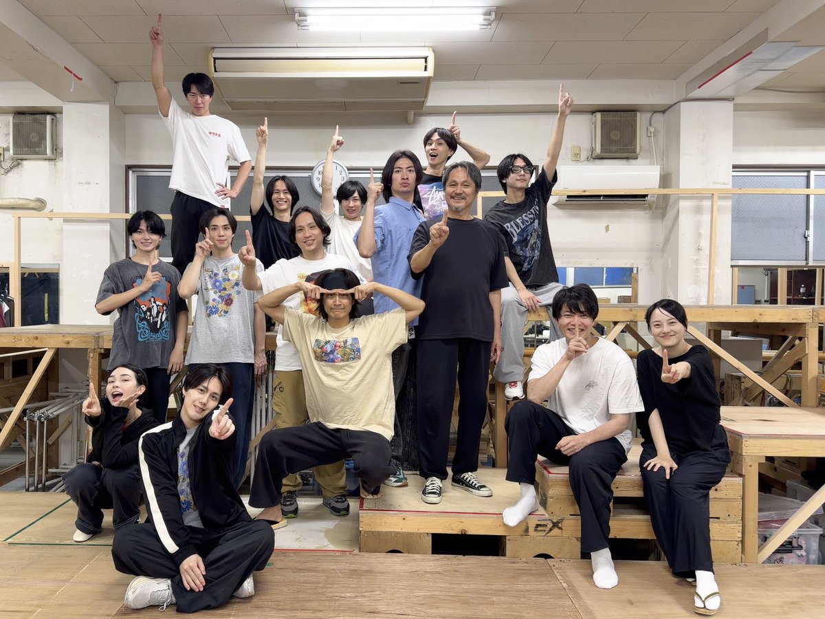 yuishin_0616's tweet photo. 無事終演いたしました。
素敵な座組で毎日楽しく幸せでした。
また皆さんにお会いできるよう精進いたします。
観に来てくれた皆さま！
今年自分の中では大きな決断して東京に来たので観劇していただけて感謝の気持ちでいっぱいです。
ありがとう
めっちゃ楽しかった！
#ろまたん2026 https://t.co/GGlRbBP8hv