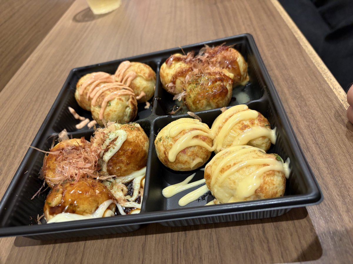 D19881113's tweet photo. 大阪なう！ https://t.co/KaxD22avFJ