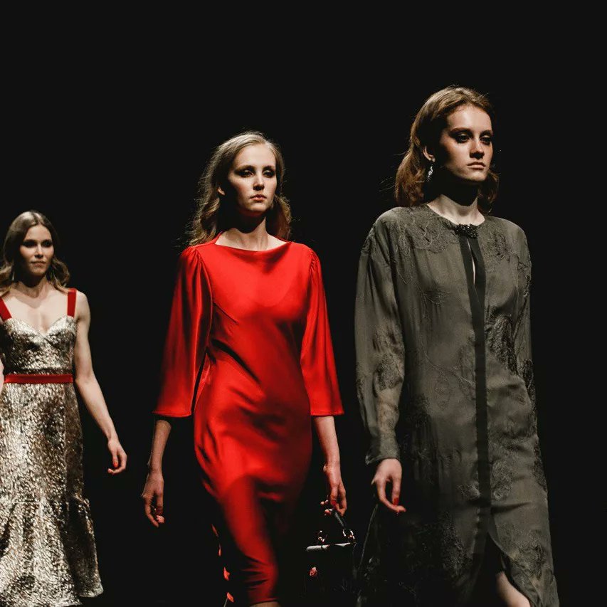 allancesa01's tweet photo. Designer: @iyayots 
Available in any color and size to your measurements. Free worldwide shipping. Pay after fitting. Custom tailoring. Visit our flagship boutique in St. Petersburg, Bolshoy Prospekt P. S. 16/1, 11:00–20:00. https://t.co/EEDpDa6Kij