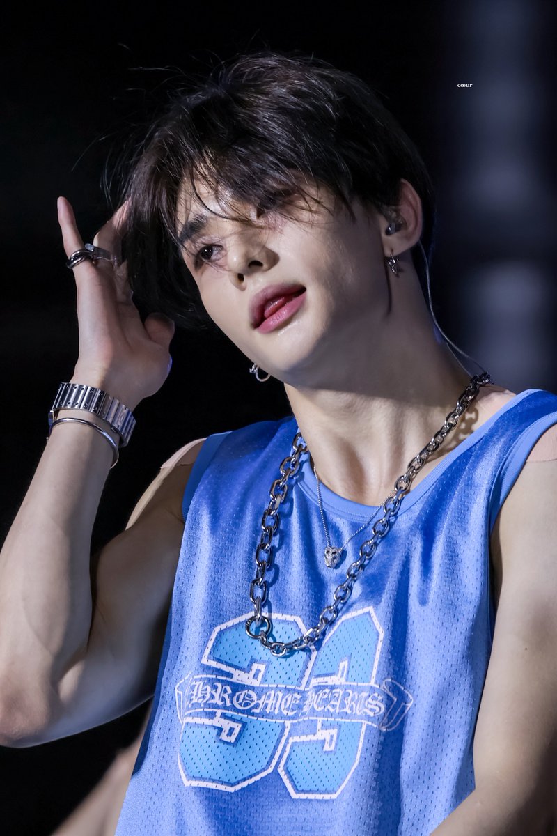 coeur_hj's tweet photo. 260911 Rock in Rio
#현진 #Hyunjin #스트레이키즈 #StrayKids https://t.co/qVm72QGITw