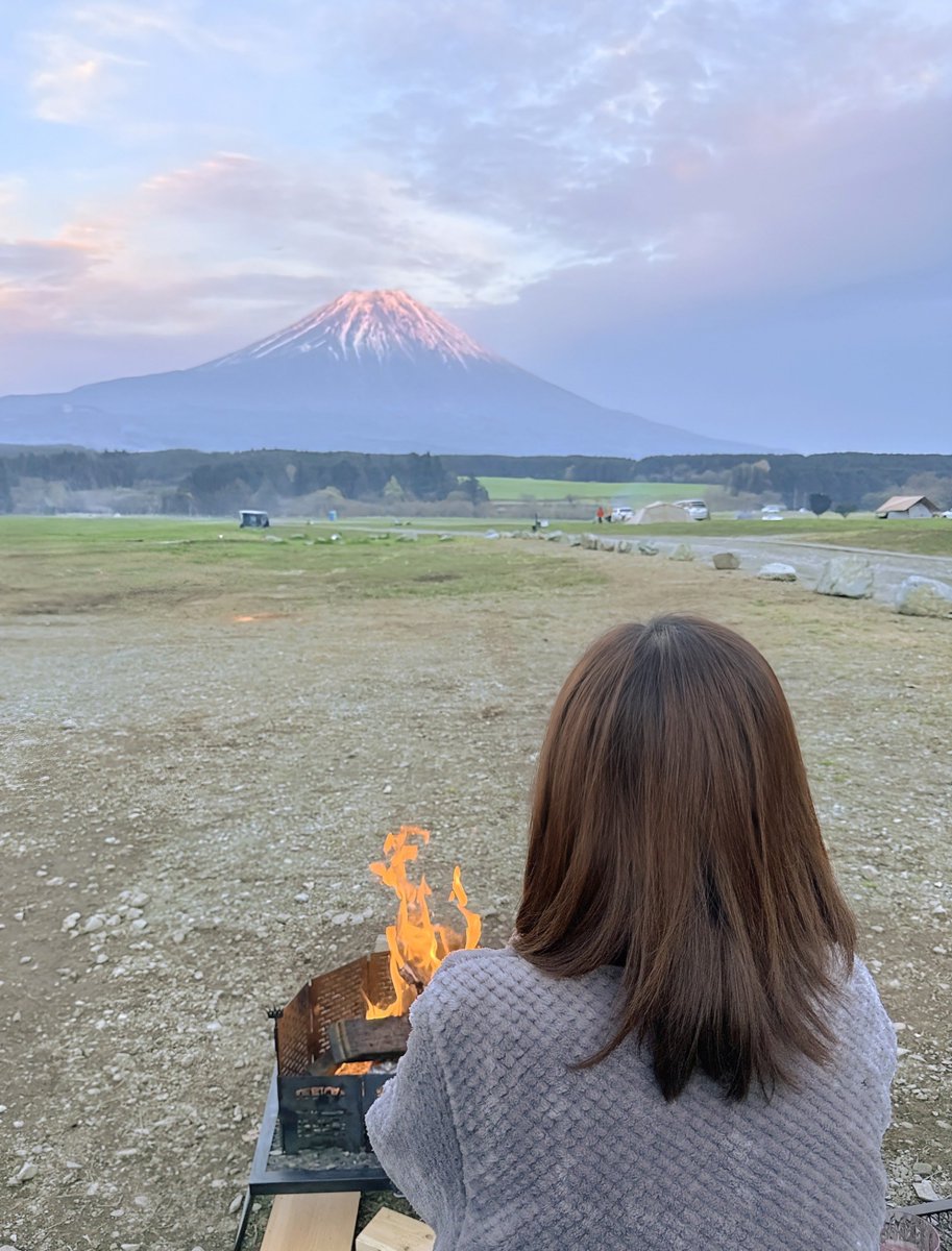 mina04322098's tweet photo. はぁ( ´Д｀)=3
焚き火したい🔥✨
#いつかのキャンプ
#そろそろ焚き火シーズン到来 https://t.co/NphKRL2NGG