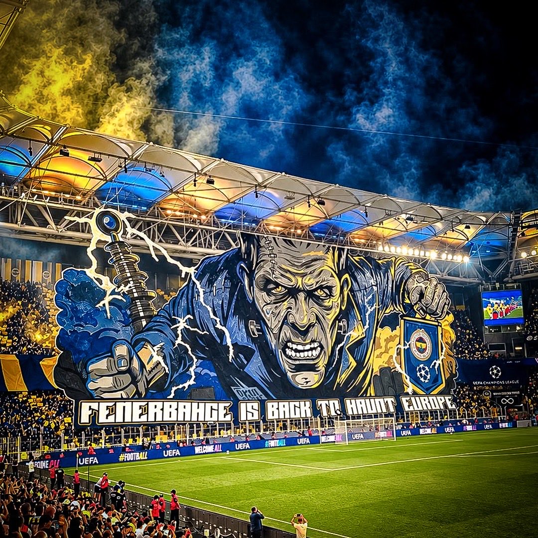 1907Tribun's tweet photo. VAR OLSUN ŞANLI FENERBAHÇE TRİBÜNÜ!

Günlerdir tüm dünyada ses getiren bu eşsiz koreografiye, gecesini gündüzüne katarak emek veren tüm tribün emekçilerimizin ellerine, yüreklerine sağlık. Emeği geçen tüm kardeşlerimize sonsuz teşekkürler.

#FenerbahçeTribünüHayattır https://t.co/SEL4tub9V8