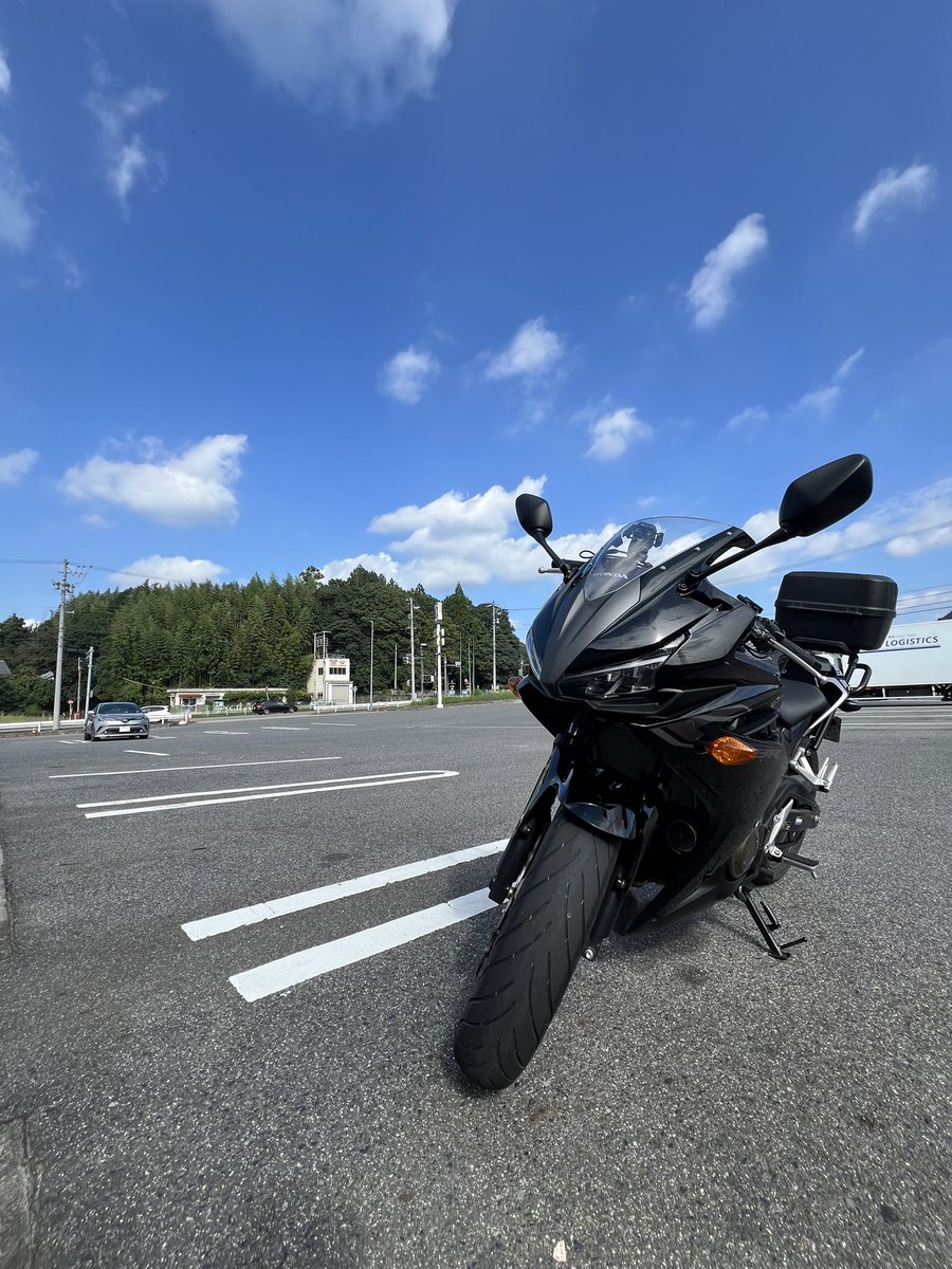 kuro_monkey125's tweet photo. 久々に天気良かったから乗って
ｷﾀ━━━━(ﾟ∀ﾟ)━━━━!!

ツーリングサポーターがバージョンアップ？したのか？
ナビ使うと目的地設定毎で保存されてしまった。。。
一括での走行ログ保存がすきなんだけどな。。。 https://t.co/LgrMRi0NLx
