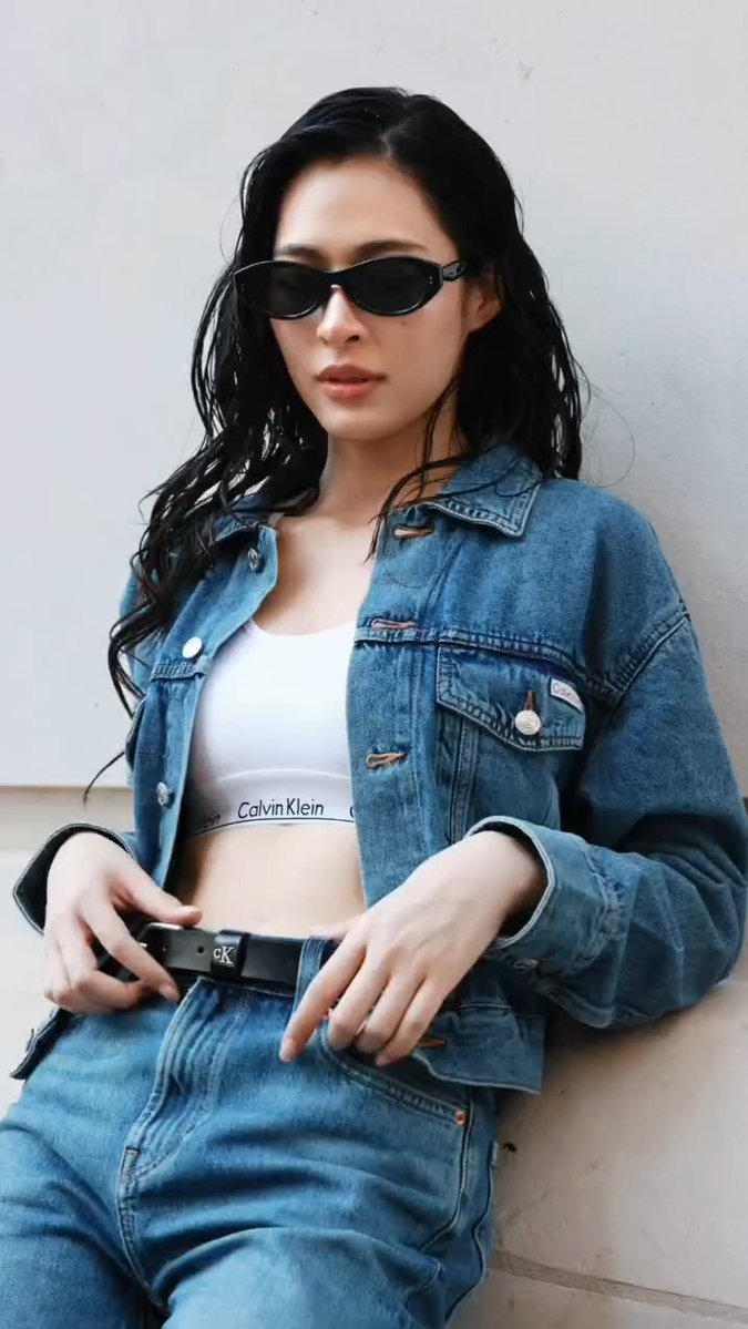LingOrm_BH's tweet photo. Thank you @CalvinKlein, for inviting Lingling Kwong (@linglingsirilak) to the Calvin Klein SS27 Runway Show at New York Fashion Week. 🗽✨ It was truly wonderful to see our APAC Face of Calvin Klein grace such an iconic global stage with her elegance and confidence. We sincerely appreciate this memorable opportunity and look forward to celebrating many more remarkable moments with her. 💜

LINGLING APAC FACE OF CK
#CalvinKleinSS27xLINGLING 
#LinglingkwongxCalvinklein #CalvinKleinSS27 #LinglingKwong
@CalvinKlein @linglingsirilak