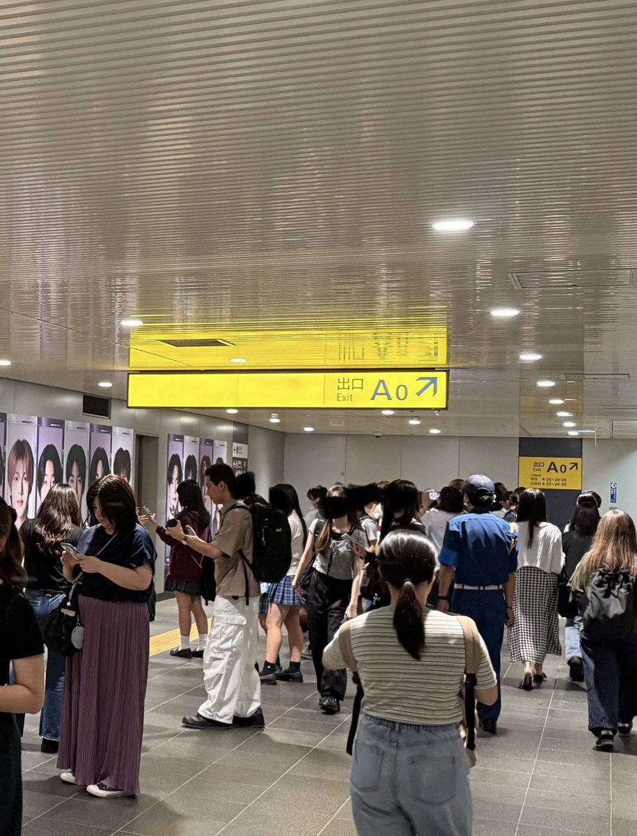 tinder109's tweet photo. 道の途中でｷﾞｬｰｷﾞｬｰ発情してんじゃねぇよ
邪魔なんだよ自分の人生集中しろや糞デブが https://t.co/09zVg07Szu