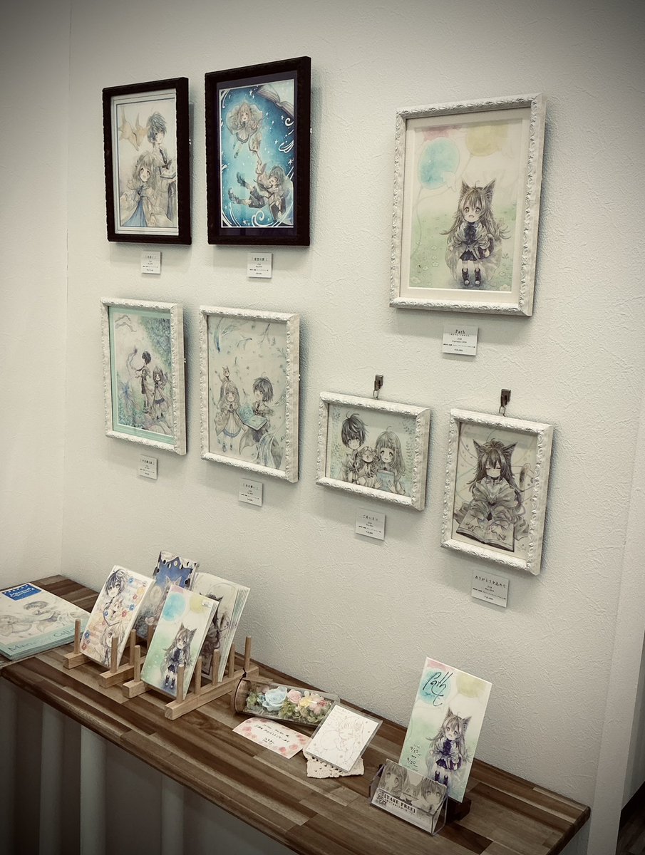 galleryTetoTeto's tweet photo. 第75回公募展【 #little_bad_tale 】 
ミニ個展【 Path 】×【 #TetoTeto_Premium企画展 】

１日目が終了いたしました
ご来廊いただきありがとうございました

明日も14時より開廊いたします
よろしくお願いいたします https://t.co/Qo06sgqj87