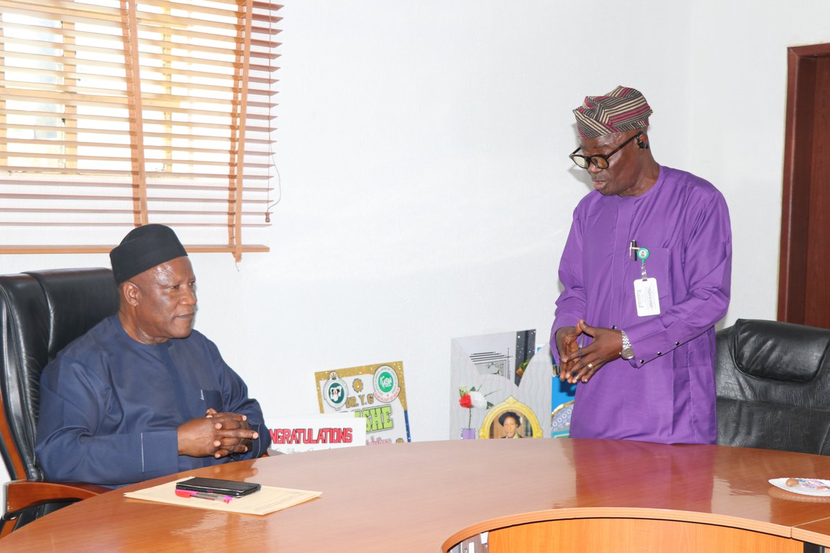 nvrivom's tweet photo. FECOLART PAYS CONGRATULATORY VISIT TO NVRIs EXECUTIVE DIRECTOR/CHIEF EXECUTIVE OFFICER

The Provost of the Federal College of Land Resources Technology (FECOLART), Kuru, Dr. Ademola Moshood Raji, paid a congratulatory visit to the Executive Director/Chief Executive Officer of the https://t.co/IS4De8AxAy
