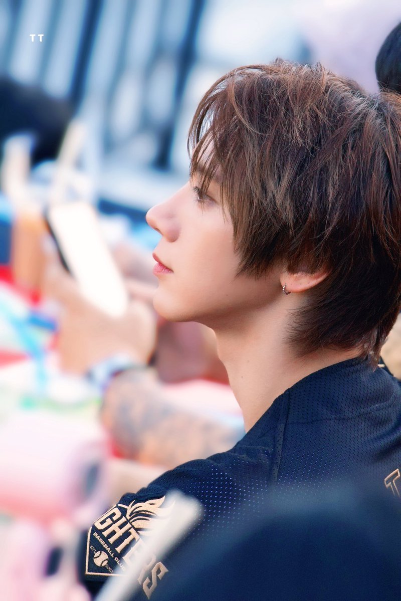 10nie_lee's tweet photo. ไม่เป็นเชียร์ลีดเดอร์เพราะเดี๋ยวคนหึงกันทั้งสนาม สวยอ่ะ https://t.co/1o2HVIrZmB