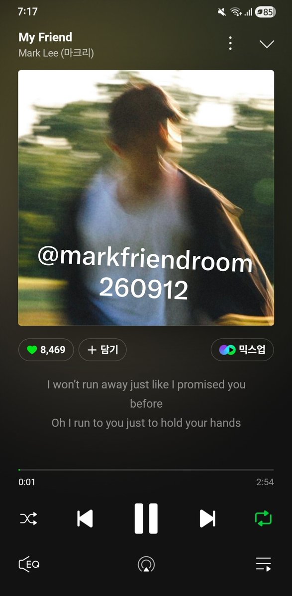 markfriendroom's tweet photo. @upperroomlabel #MarkLee #마크리 #MyFriend_MarkLee #MyFriend_Streaming https://t.co/bBOIh68NYl
