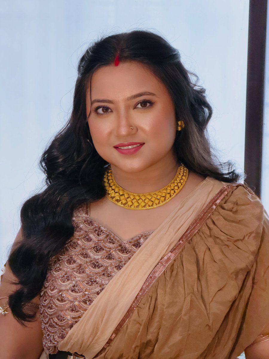 seldacantemur1's tweet photo. Soft Glam by @makeup_artist_biswajit. Bridal bookings open for the 2026–2027 season. Contact: 7439331014 (Call/WhatsApp). https://t.co/dKJNNIQVYK