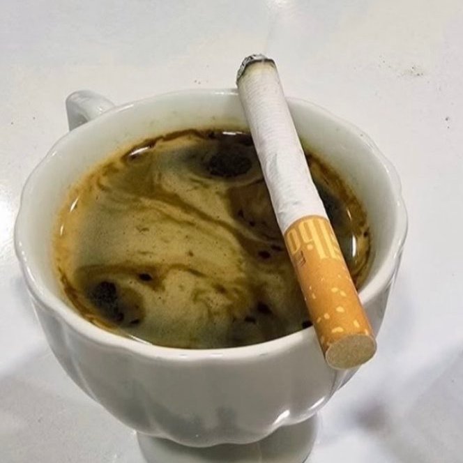 europemaxxed's tweet photo. breakfast of the european rich https://t.co/FoffccOsOQ