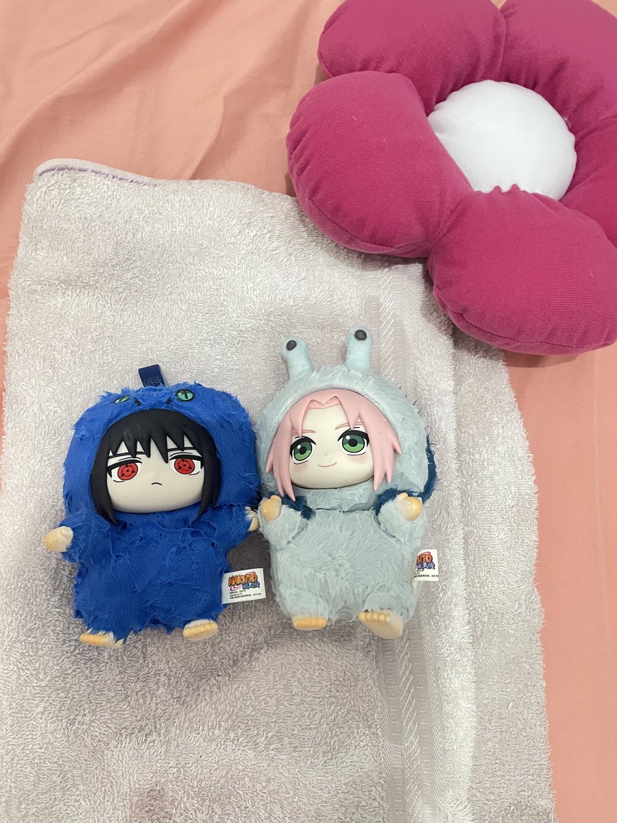 sarascellaa's tweet photo. pasutri abis mandi sore https://t.co/M7yncGV65j