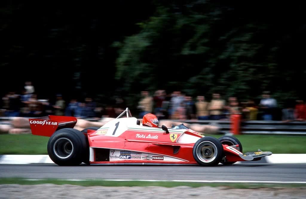 TheHardCompound's tweet photo. 1/2

#OnThisDay in 1976: The greatest comeback in sports history.

Niki Lauda took a sensational 4th at @Autodromo_Monza on his courageous return to the cockpit, just 6 weeks after his near fatal @F1 crash at the @nuerburgring.

The race went to...
#f1 #Throwback #ferrari #lauda https://t.co/oX0kbHJ8FL