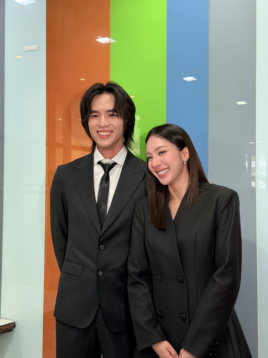Enjoyyotdrr's tweet photo. ครั้งแรกกับการได้มาร่วมรับสายบริจาค เนื่องในวันมหิดล งาน ศิริราช แสงแรกของความหวัง เพื่อผู้ป่วยชาวไทย  ดีใจมากๆที่ได้เป็นส่วนหนึ่งของงานวันนี้ อิ่มบุญอิ่มใจมากๆ ได้เจอพี่คณะทีมแพทย์ที่ให้คำปรึกษาเรื่องสุขภาพ ขอบคุณพี่ๆทุกคนที่โทร���าร่วมบริจาคกันนะคะ   ขอบคุณทางช่อง3 ที่ให้โอกาสมาทำอะไรใหม่ๆด้วยนะคะ พี่ๆหนูน่ารักกันจัง ดูแล���ุขภาพกันด้วยนะคะ 🤍

ENJOY CHARITY MAHIDOL DAY
#Enjoyyotdr #เอนจอยธิดารัตน์