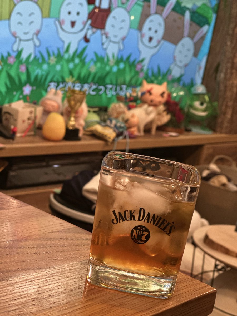 one_r_two_trax's tweet photo. 自家製梅酒で乾杯 https://t.co/uYW6kjiEGN