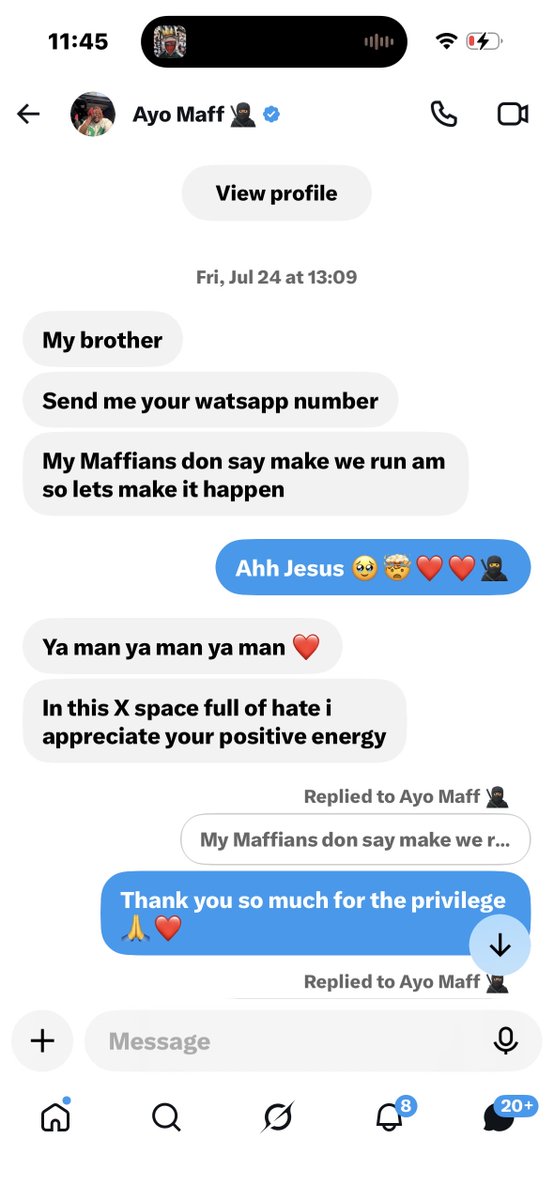 5starbarber_1's tweet photo. Anytime I remember that I’ll be featuring in AYO MAFF’s next music video, I dey always forget all my sorrows🥹❤️ https://t.co/seIZ1DBAw5