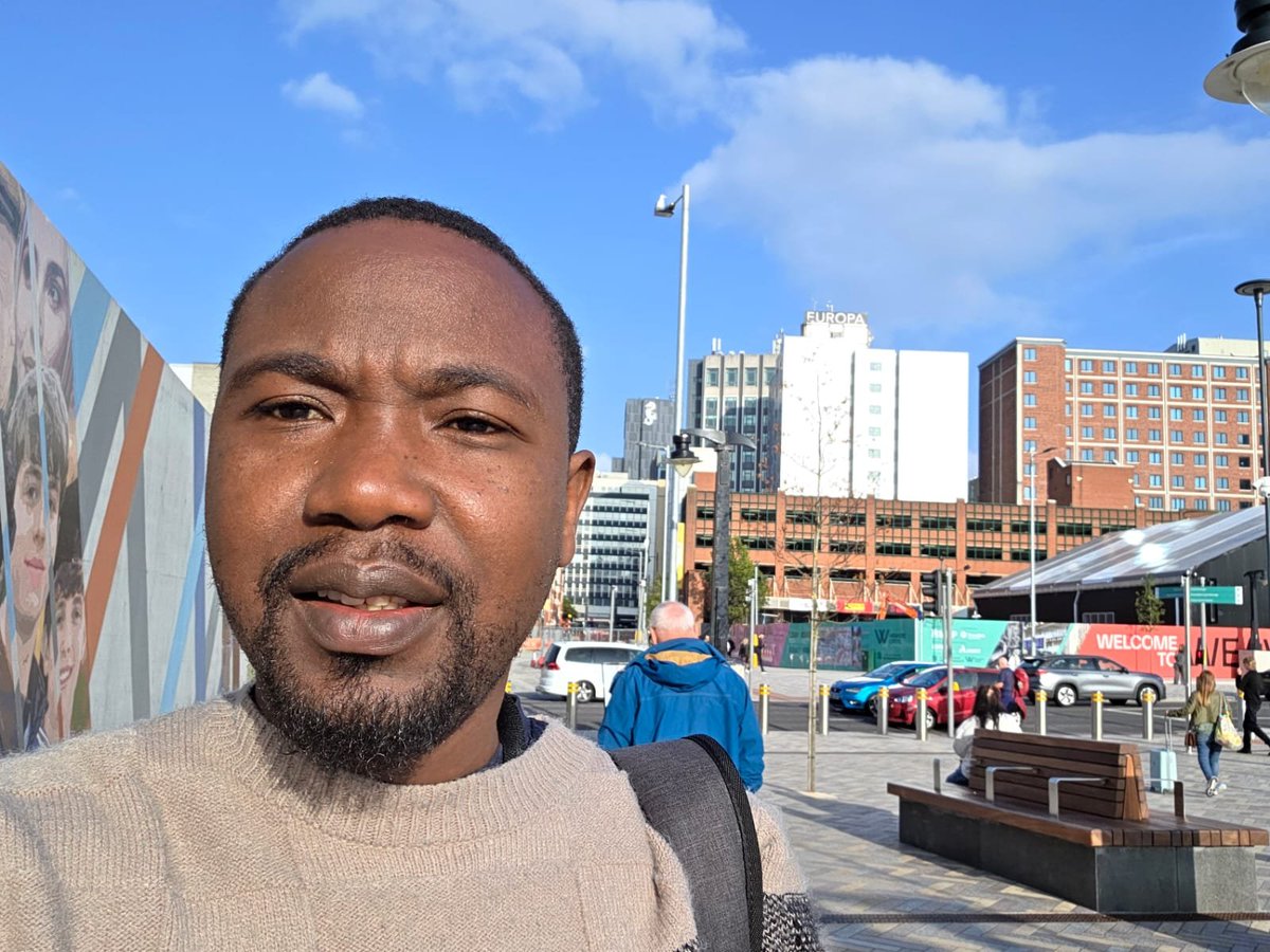 MwaleMTembo's tweet photo. Passport validity check in Belfast. https://t.co/r4rfaRQI5O