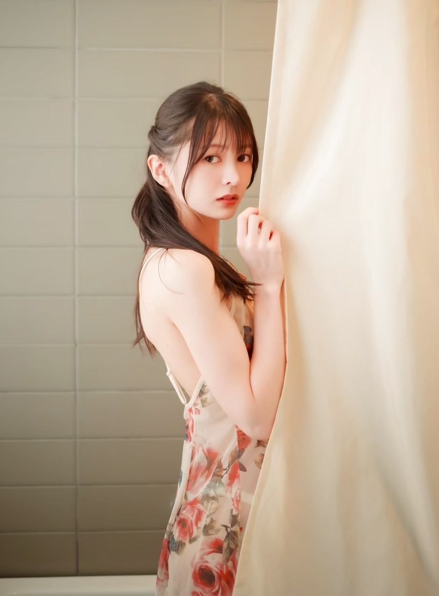 AgG66z's tweet photo. 友達オススメのA✌️女優さんが爆美女すぎてどハマりしてしまったw https://t.co/Du28ZTVAI2