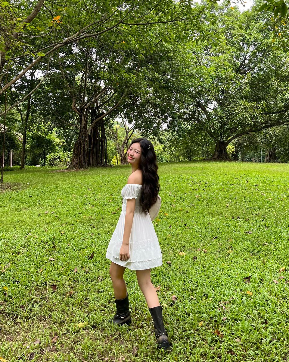 Fernnando_Faria's tweet photo. Howdy! 🌻 Don’t forget: your journey matters—keep walking, keep growing. 🦋
JkYJ https://t.co/G9z6bpApkH