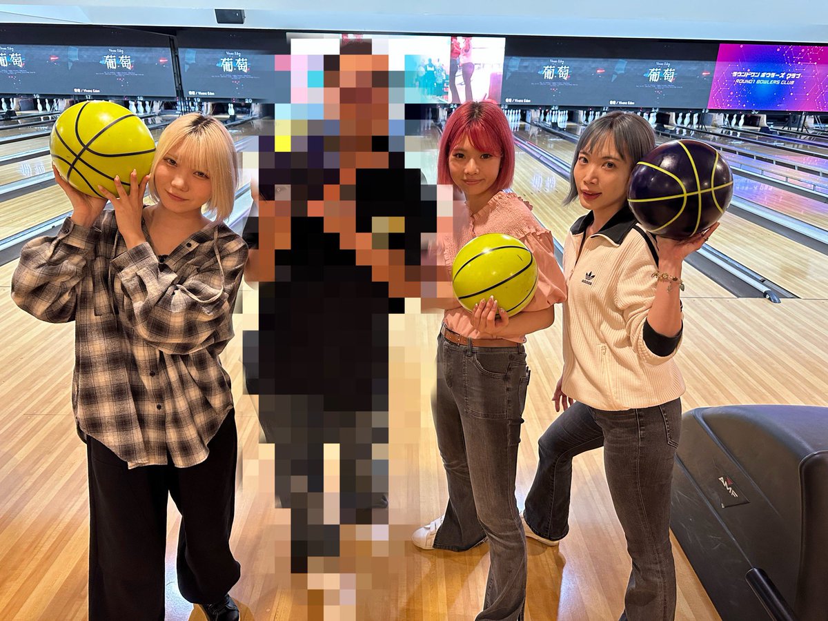 hideyuki_1224's tweet photo. 今日はこちらから🎳
#ぶざわんボウリング倶楽部
#Buzzer01&. #ぶざわん https://t.co/bx23vhrGzT