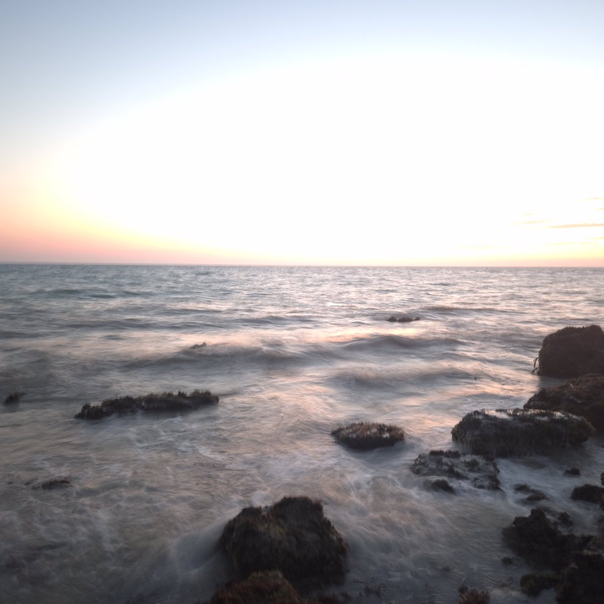 zyl3thwulf's tweet photo. Beach (Image) HQ

#media #beach https://t.co/FVFA2wIjUX