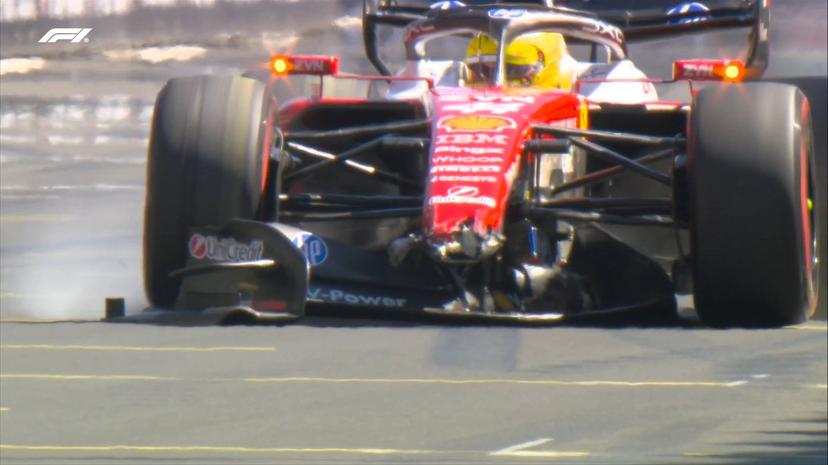 F1's tweet photo. 🔴 RED FLAG 🔴

LEWIS HAMILTON HITS THE WALL! 😱

He has managed to reverse out and is driving back to the pits dragging his front wing 

#F1 #SpanishGP https://t.co/1PiCJ2AxaR