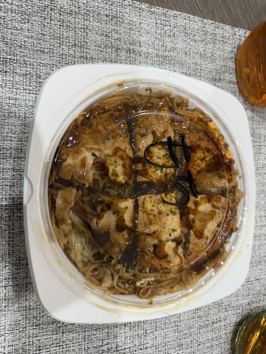nthktj's tweet photo. 広島風お好み焼き美味ｽｷﾞﾙ #ヒカマーズ飯 https://t.co/VrY404oRcn