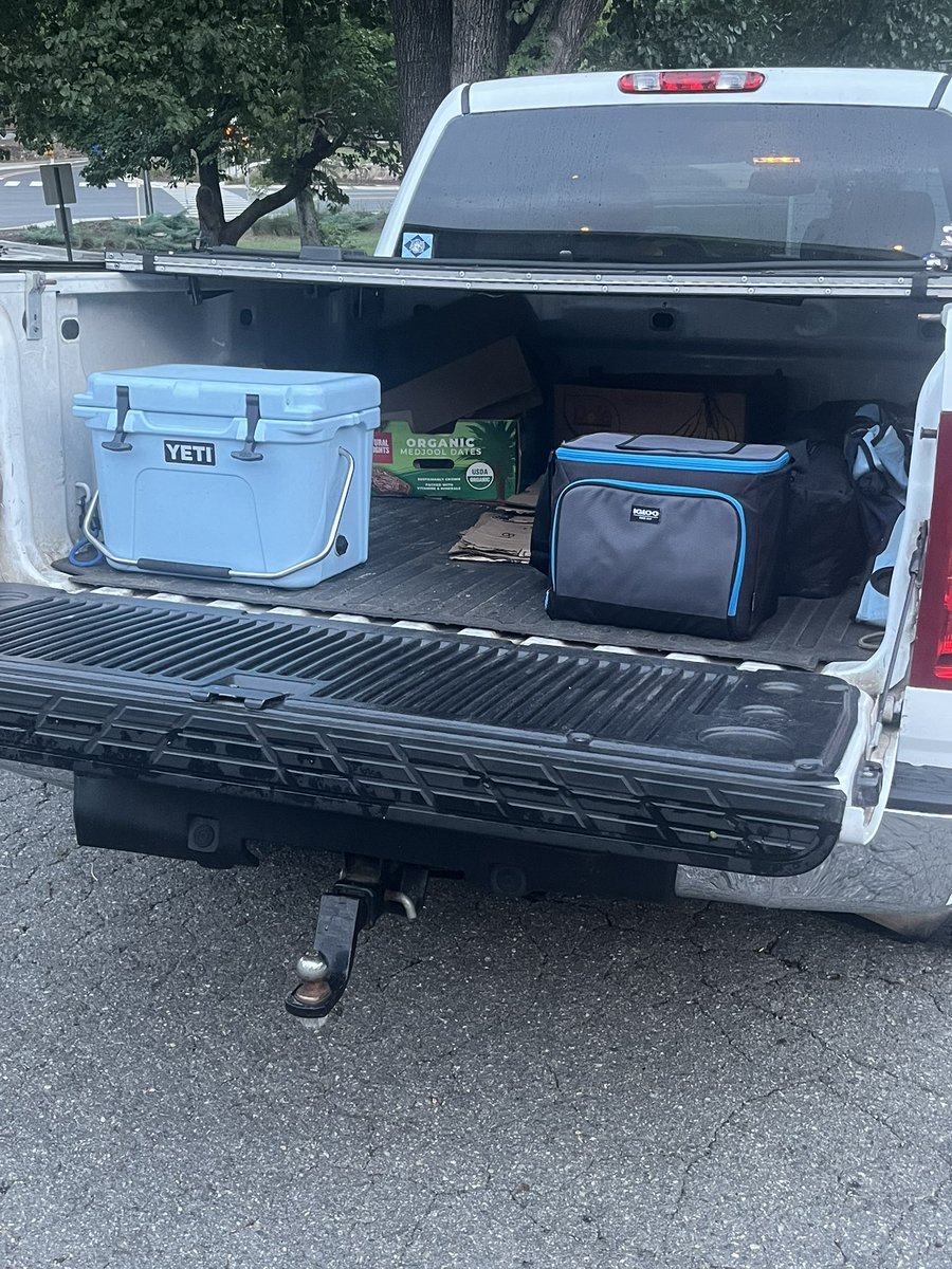 SleehRat1789's tweet photo. #GoHeels #GDTBATH #BeatETSU https://t.co/sTxSbU7Gta