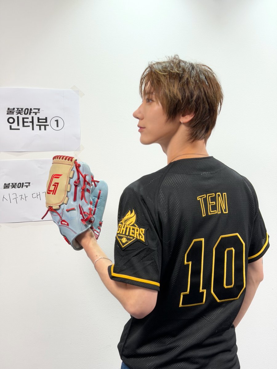 TEN_offcl's tweet photo. ⚾💪🔥

#TEN #텐 #불꽃야구2 https://t.co/81awOwqVYd