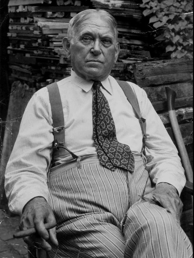 DurhamWASP's tweet photo. “Every normal man must be tempted, at times, to spit on his hands, hoist the black flag, and begin slitting throats.”

H.L. Mencken, born 12th September 1880 https://t.co/7hWaoK8zXV