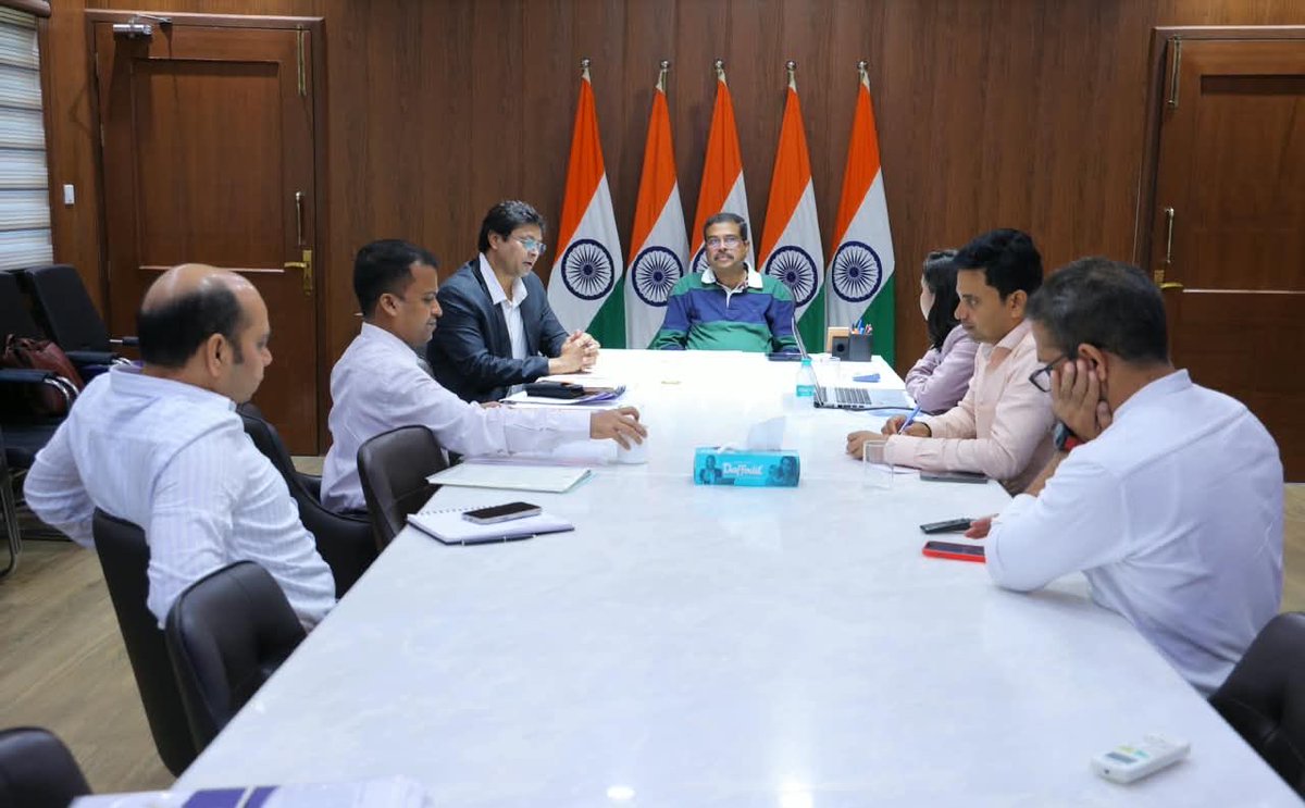 DilipTirkey's tweet photo. Had a wonderful meeting today with Shri Dharmendra Pradhan Ji to discuss the growth of the Hockey India League and the future of hockey development in Odisha and across the nation. Thank you for your continued support and guidance in taking Indian hockey to greater heights. 🏑🇮🇳 https://t.co/bpAu0oPtn0
