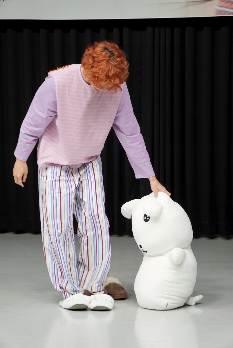 astro_ha_ppy's tweet photo. 20260912
대면 팬사인회
#MJ
#김명준 https://t.co/Qd51C2jNhZ