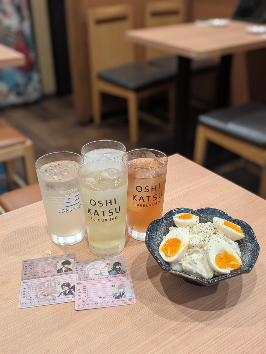 lq6bv's tweet photo. 📍裏路地酒場 炭家  (池袋)
1年振りの4人集合( > ·̫ <)👍🏻🌟 https://t.co/hiNFa7p16A
