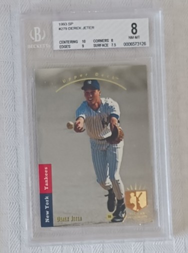 KellsKolls's tweet photo. https://t.co/nXhJPjM74G Nice LOADED auction is rolling along! 1993 Derek Jeter SP Beckett slabbed rookie Vintage Mantles Stars HOFers Antiques Fiestaware Advertising Old Toys &amp; MORE!! @proxibid @JSALOA @beckettcollect #NFLWeek1 #Thrift #Reseller https://t.co/RPx7Rq45tZ