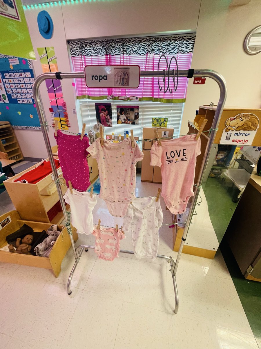 Karenbella2020's tweet photo. π¨βπ©βπ§βπ¦ Family Themeβone of my favorites! β€οΈ
Our PreK students are learning how to work independently in a Supercenter, follow success criteria, and become confident, independent learners! ππ
Little learners, BIG growth! πβ¨#GISDPreK #PreKLearning @ChasityDBass @fwang_f #GISDPreK https://t.co/PQCBSgYj8h
